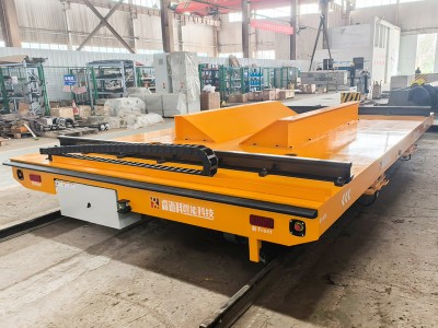 Cum alegem încărcătoarele pentru cărucioarele de transfer industriale electrice